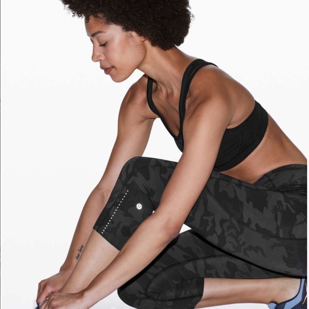 Lululemon - Fast and Free High Rise 19’ - Like New - Incognito Camo